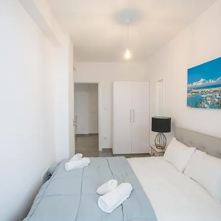 The Complete Guide To Renting Your Exclusive Holiday In With Private Pool And Close To The Beach 1562 *