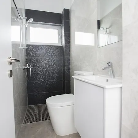 The Complete Guide To Renting Your Exclusive Holiday In With Private Pool And Close To The Beach 1562 *