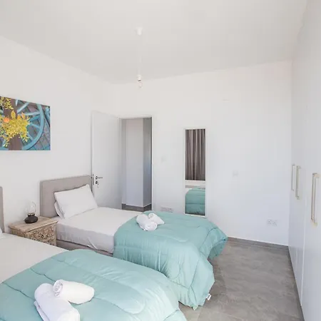 Villa The Complete Guide To Renting Your Exclusive Holiday In With Private Pool And Close To The Beach 1562 Protarász